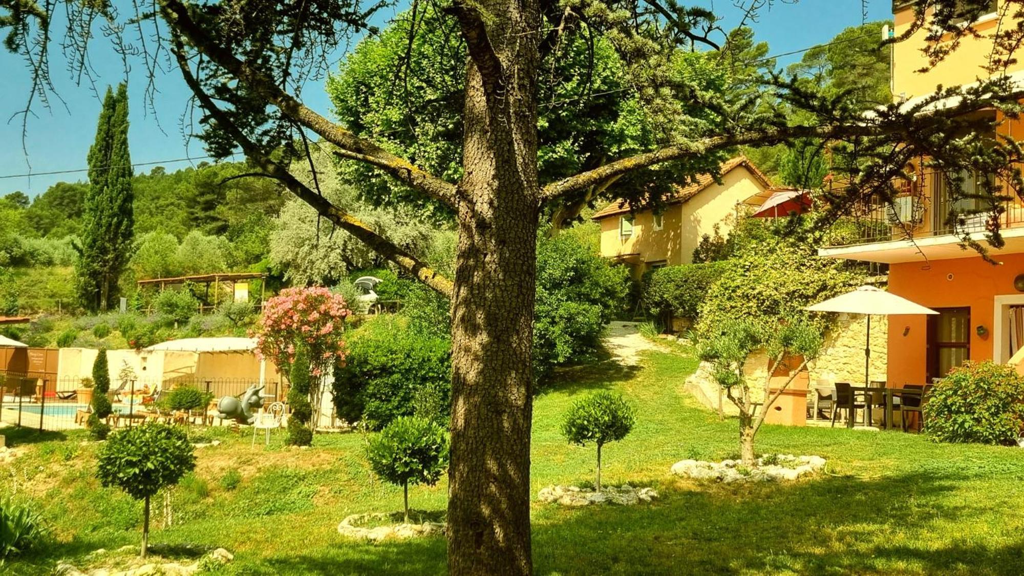 L'Oustaou Du Luberon Et Spa Villelaure Buitenkant foto